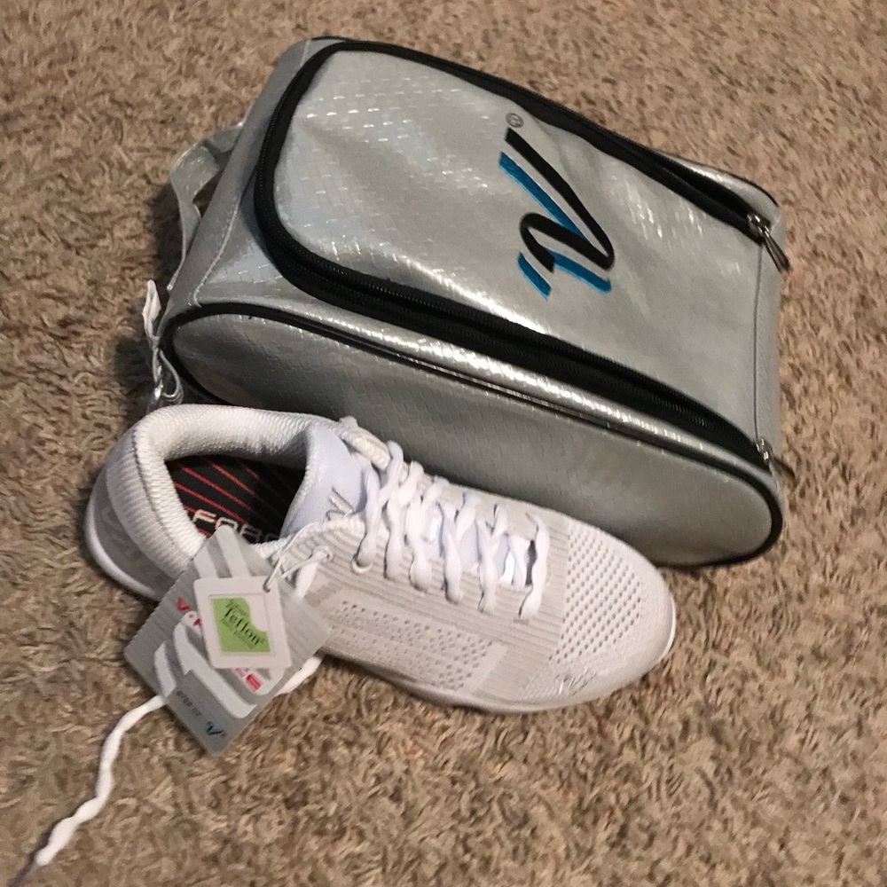 Varsity cheerleading shoes